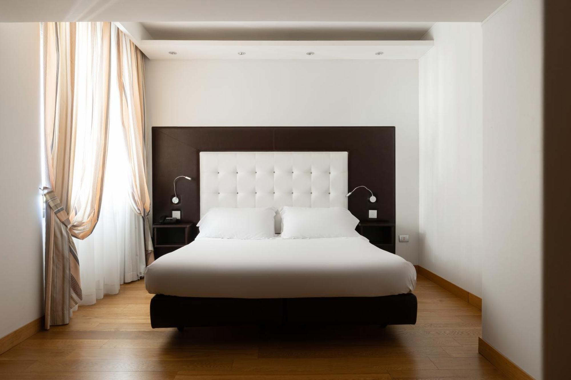 Hotel Royal 4*
