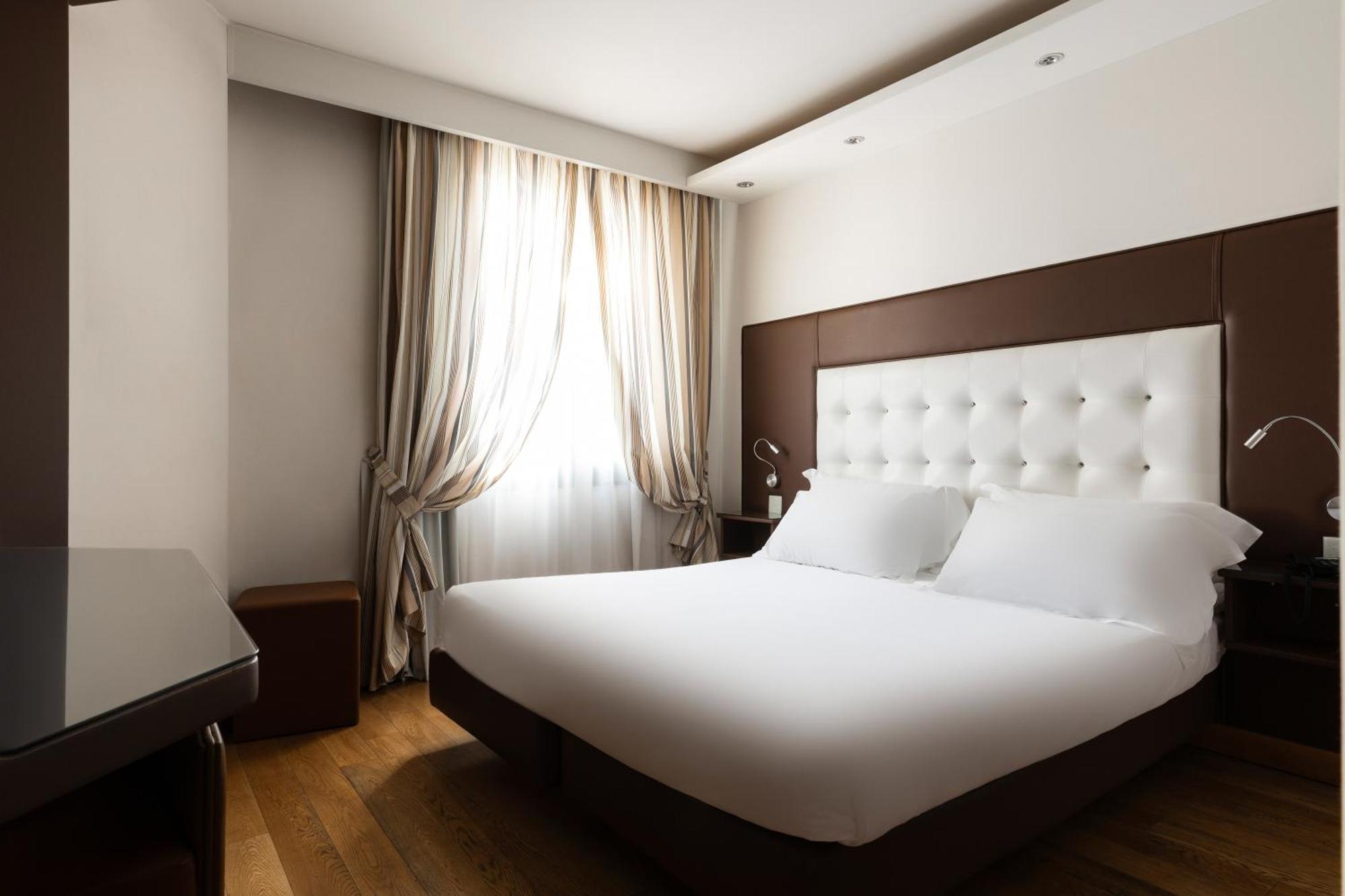 Royal 4* Caserta