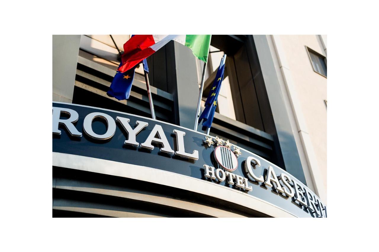 Royal 4*
